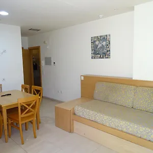 https://apartamentos-selvapark.topcostabravahotels.com